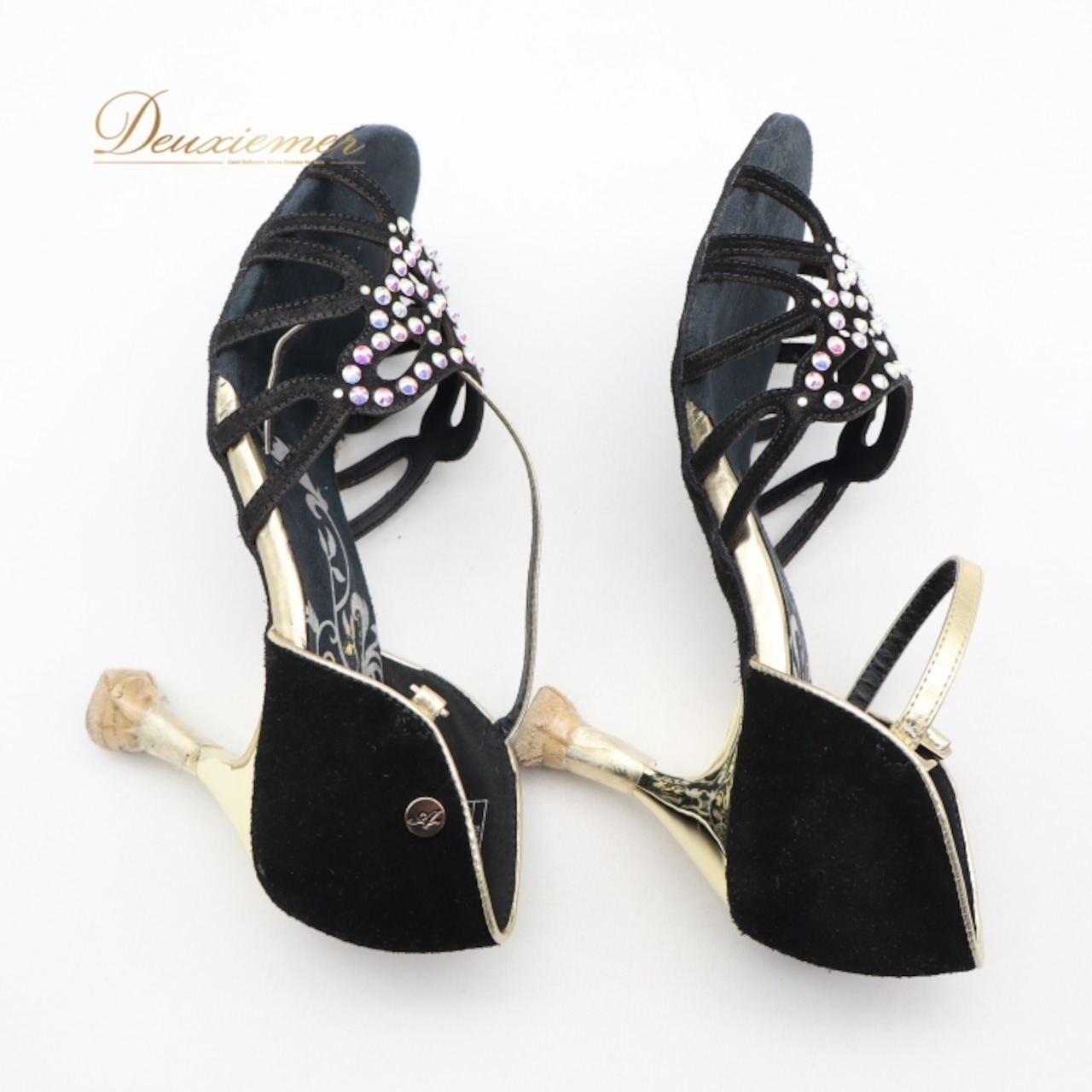 社交ダンス 衣装 ラテン シューズ 23cm ブラック系 Ads 靴 くつ ヒール レディース ラインストーン ストラップ 黒 金 キラキラ 上品 練習 レッスン イベント ステージ かわいい ダンス衣装 ゴールド系