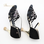 社交ダンス 衣装 ラテン シューズ 23cm ブラック系 Ads 靴 くつ ヒール レディース ラインストーン ストラップ 黒 金 キラキラ 上品 練習 レッスン イベント ステージ かわいい ダンス衣装 ゴールド系