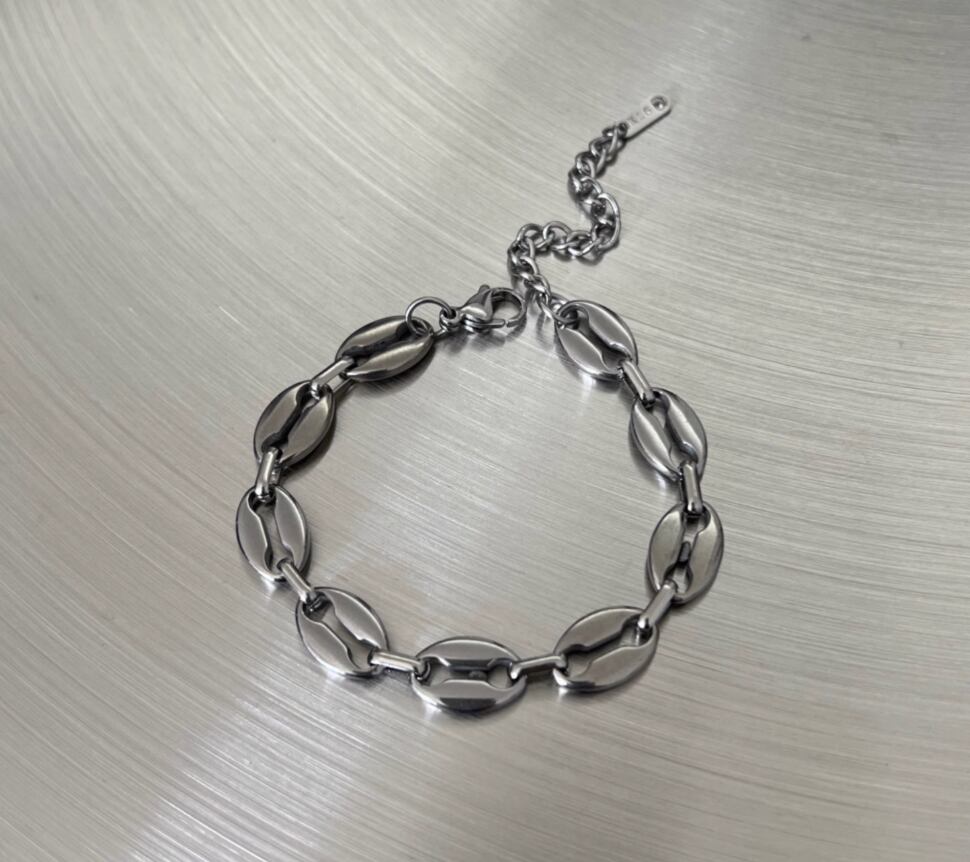 Metal Coffee Bean Bracelet AA01