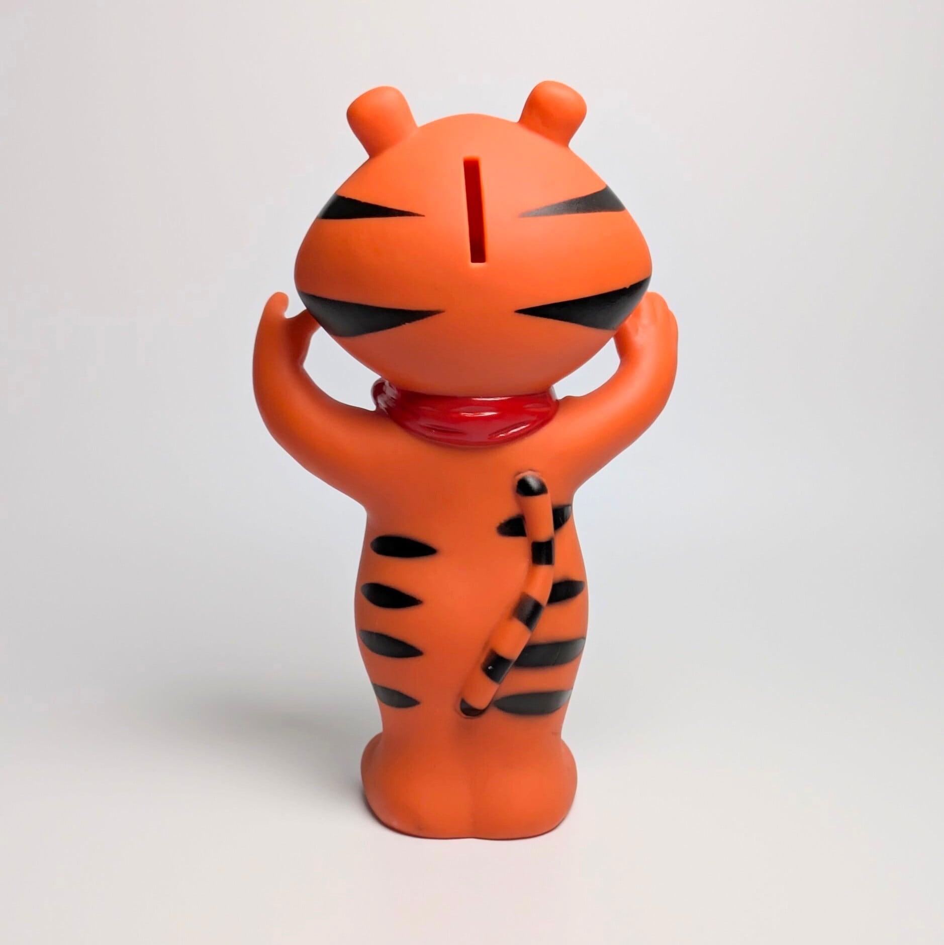 【トニー・ザ・タイガー(Tony the Tiger)】 ソフビバンク / 貯金箱 / Kellogg's / ケロッグ 〚アメリカン雑貨 アメトイ〛