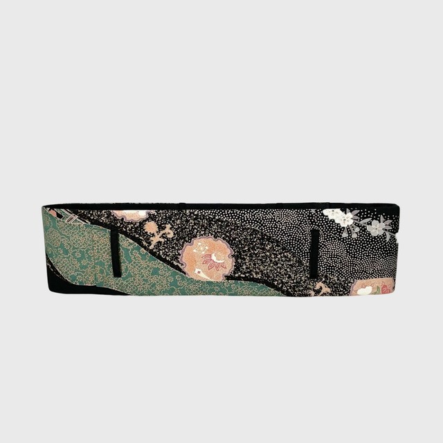 クロスオーバー帯ベルト(黒留袖より制作) Crossover Obi-belt(Made of Kurotomesode Kimono)
