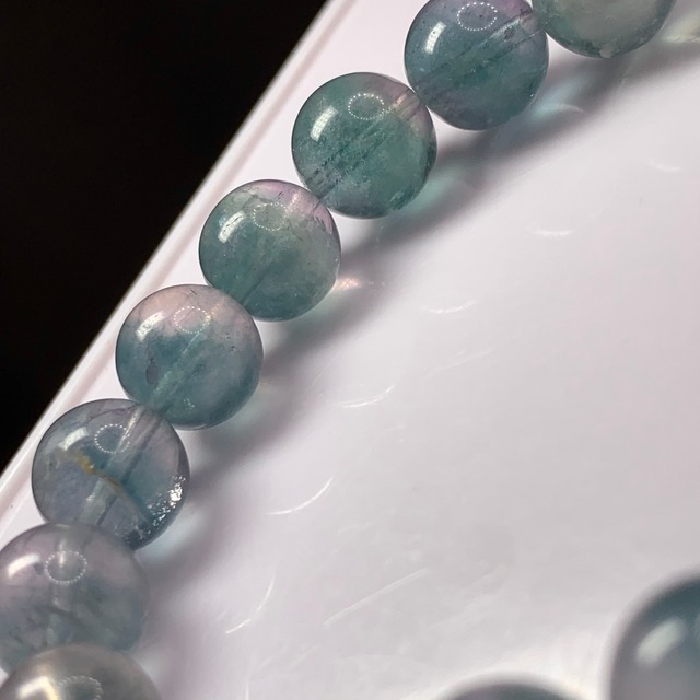 f135.可愛い色合いグラデーションフローライトブレスレット