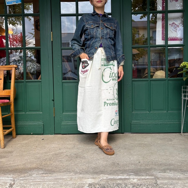 Antique Feed Sack Patchwork Skirt  (Embroidered Wild Cat)）