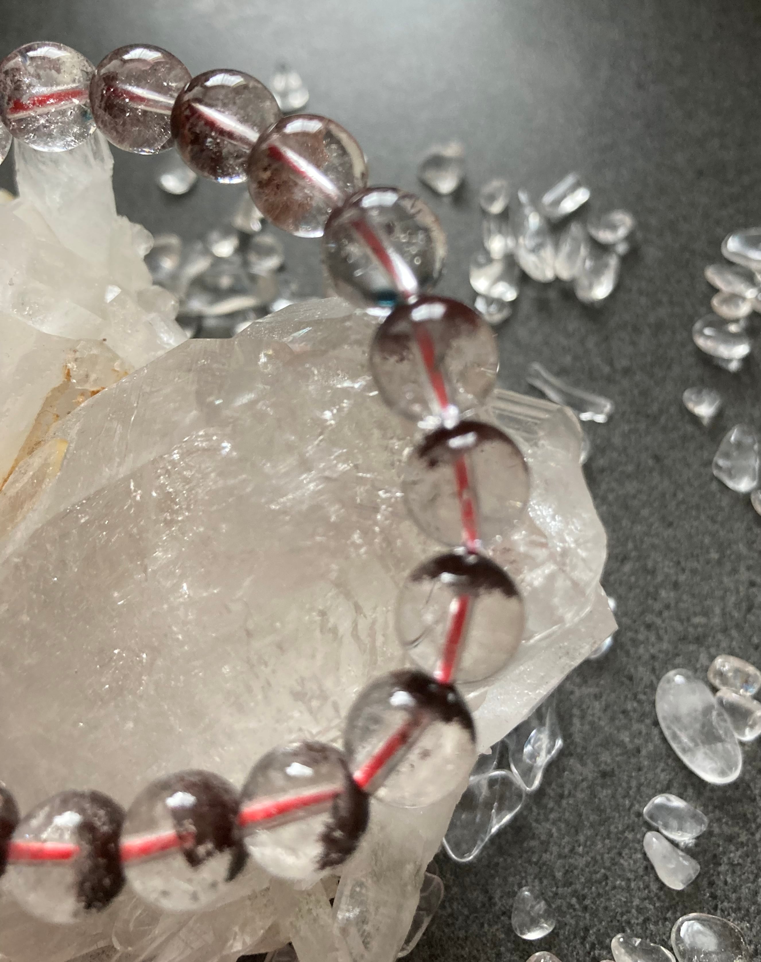 グラウンディングと波動を高めるバランスの取れたガーデンクォーツ