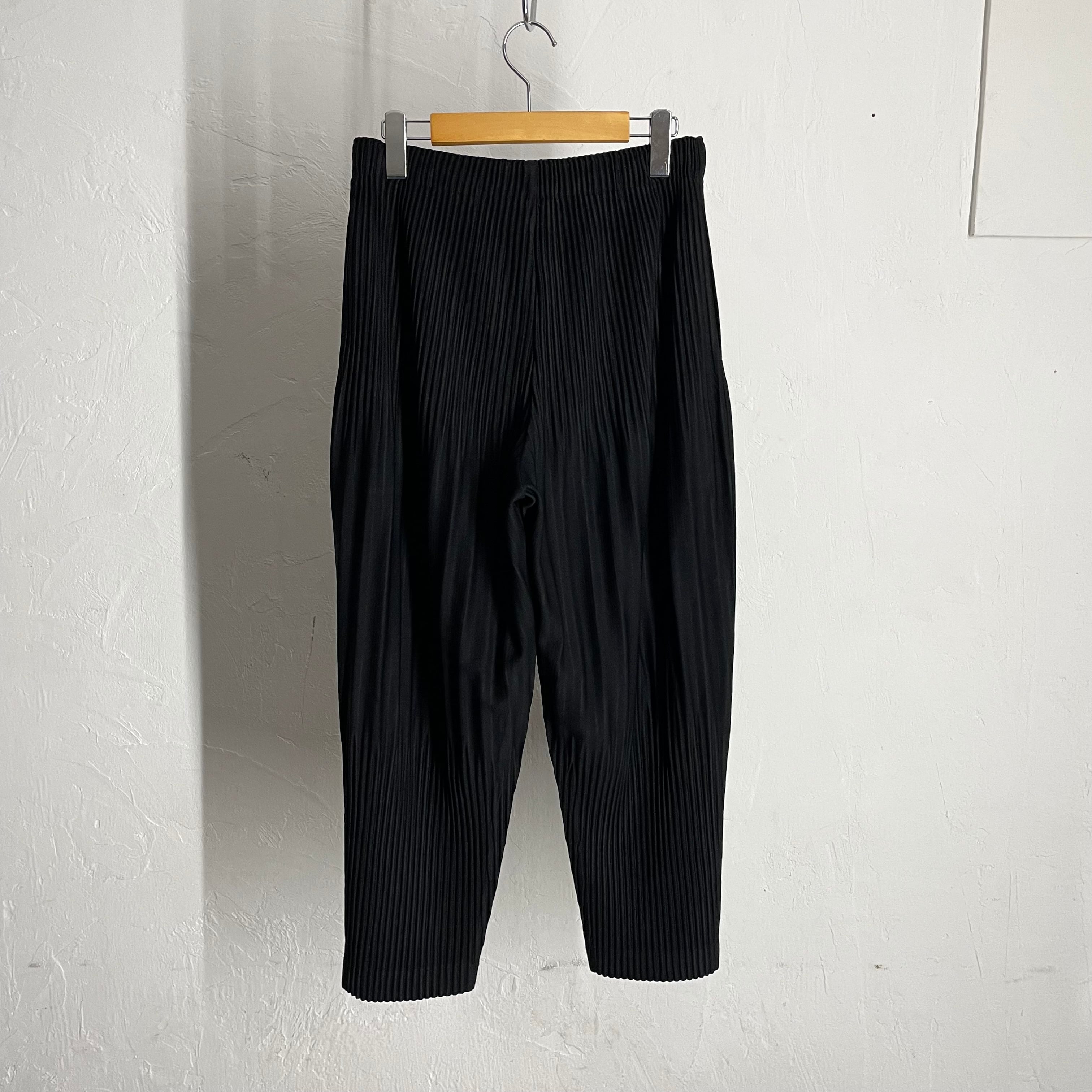 HOMME PLISSE ISSEY MIYAKE Pleats Easy Pants | VOLAR