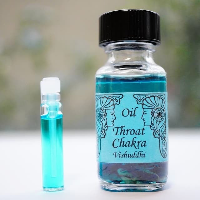 アンシェントメモリーチャクラオイル - 0.5ml小分け| 第1～7チャクラ