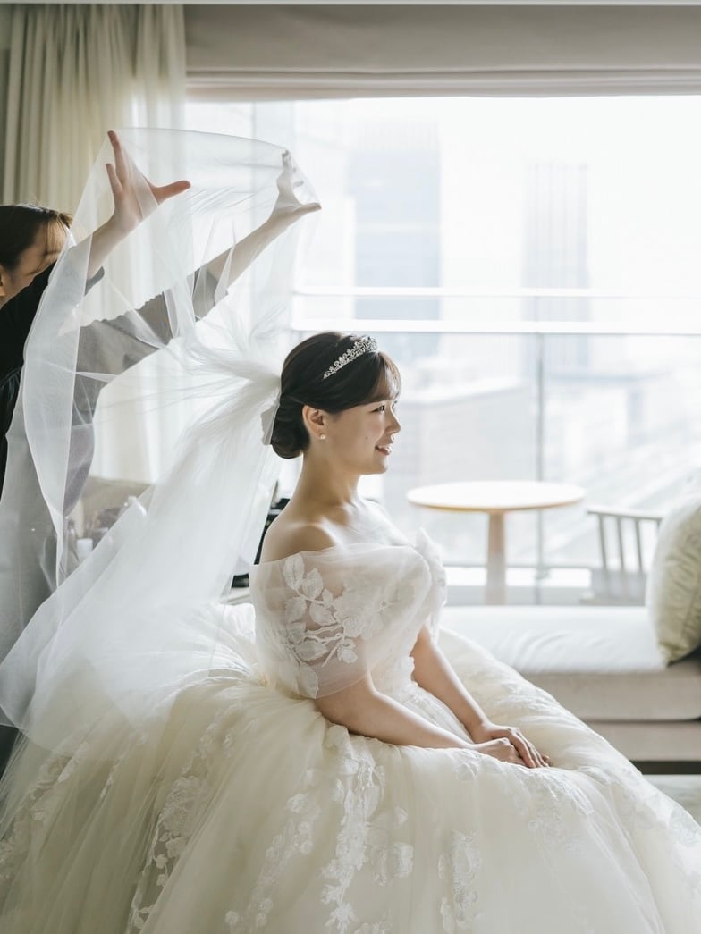 Elizabeth】Tiara（ ivory & co） | BRIDE ME
