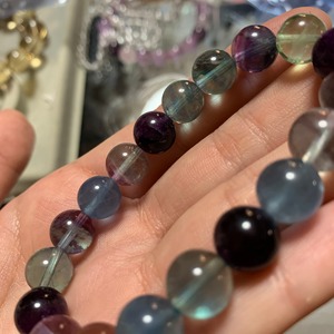 32 フローライトブレスレット