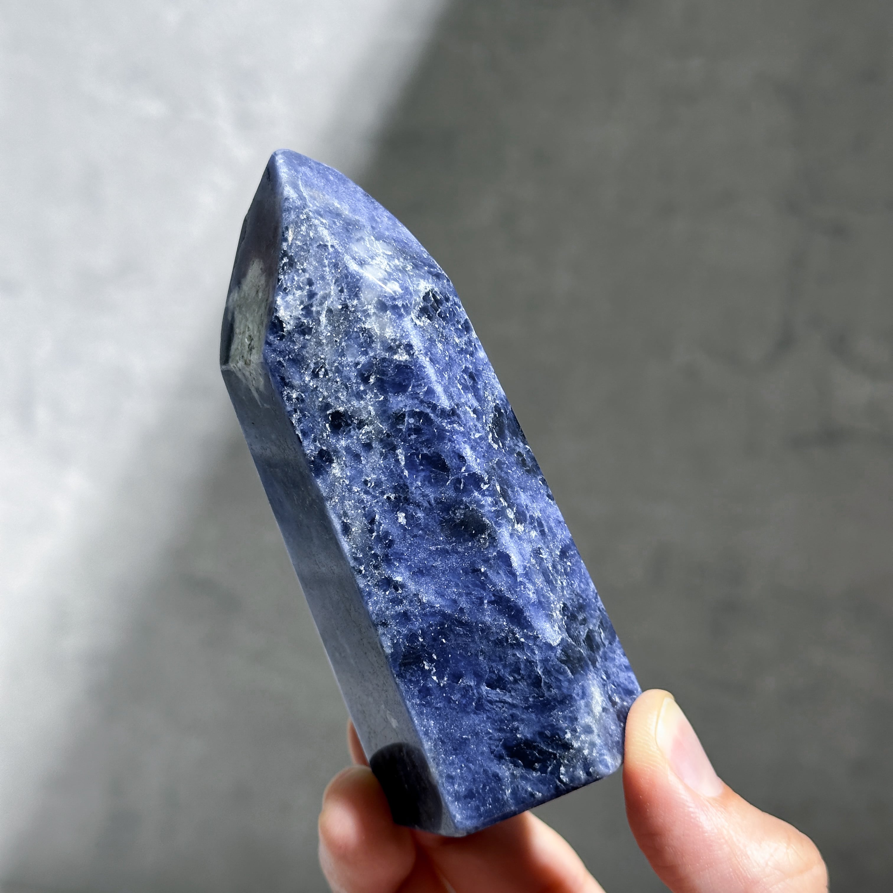 インペリアルソーダライト タワー型54◇ Imperial sodalite