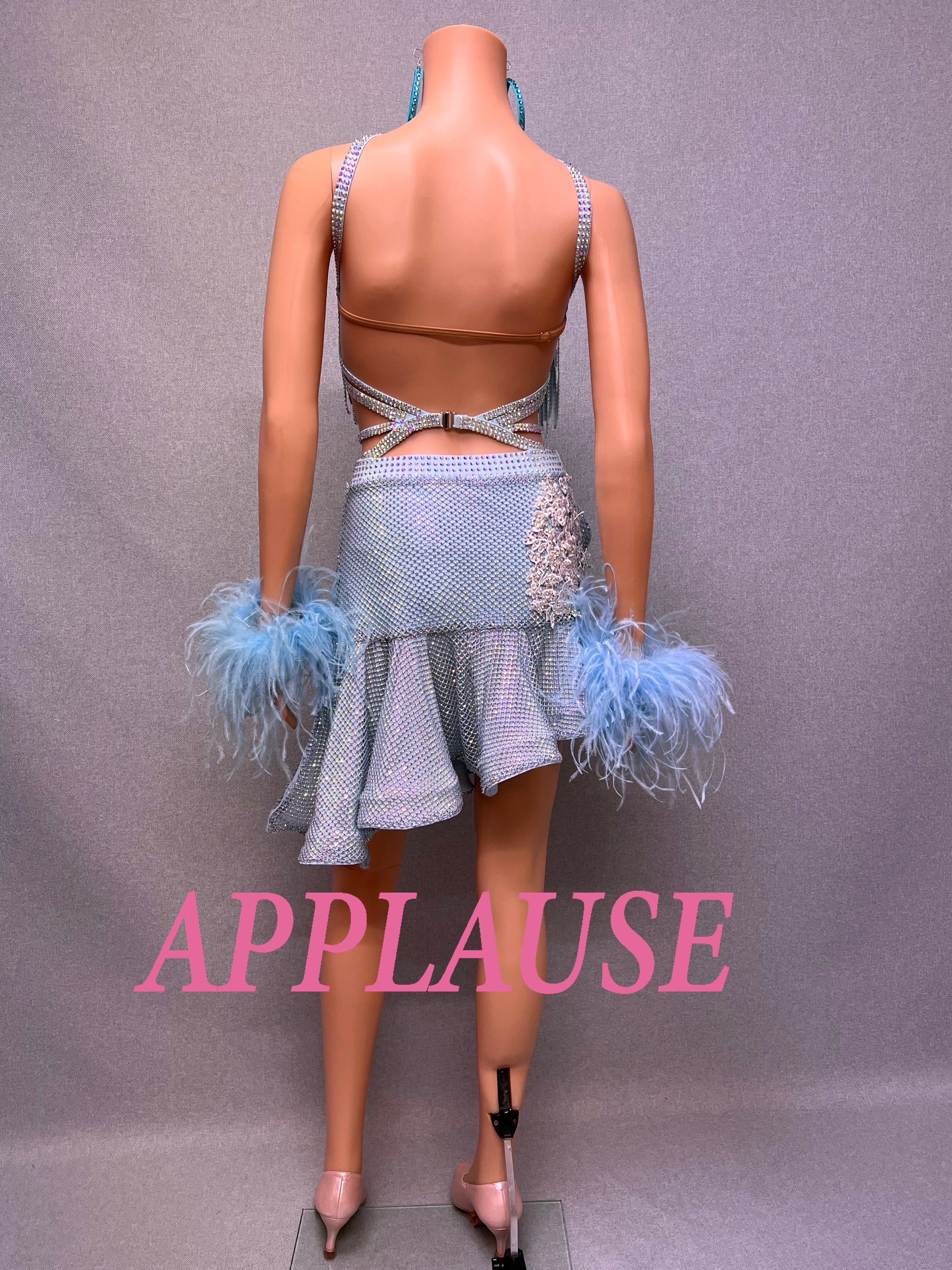 【新着】社交ダンス ドレス　ラテンドレス　　ウォーターブルー　M　LA-26-４　デモ・競技用ドレス　発表会　衣装　パーティドレス　ワンピース　舞台衣装