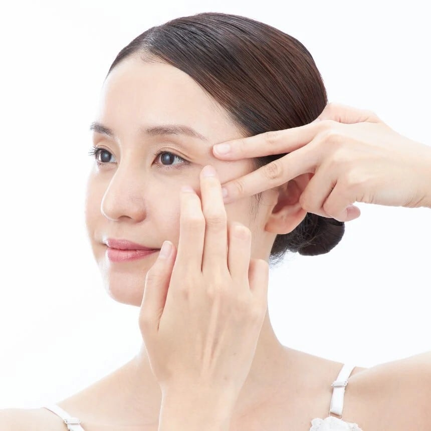 送料無料】YA-MAN ニードルモイスチャーライザー FOR SALON 25g