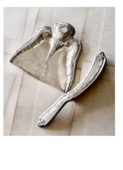 フランス 銀の蔦葉とアールデコ的ダストパン&ブラシセット シルバープレート アンティーク