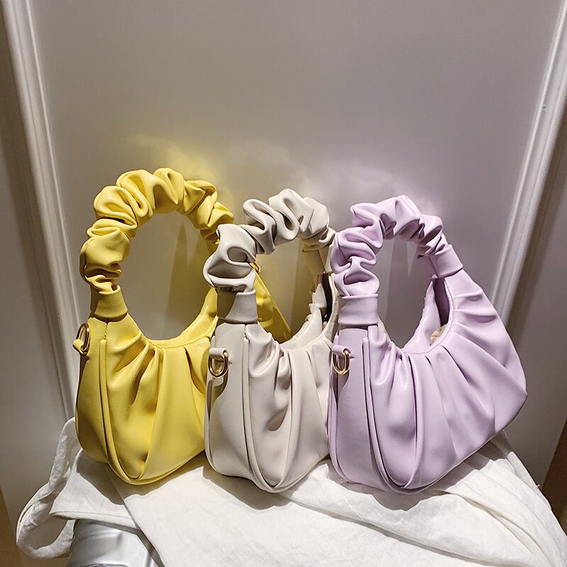 新しい小さなバッグ女性バッグ2020新しい波夏のファッションポータブルクロスボディバッグワイルドインネット赤い折りたたみバッグ Tiancai_Wing_Bag3406193