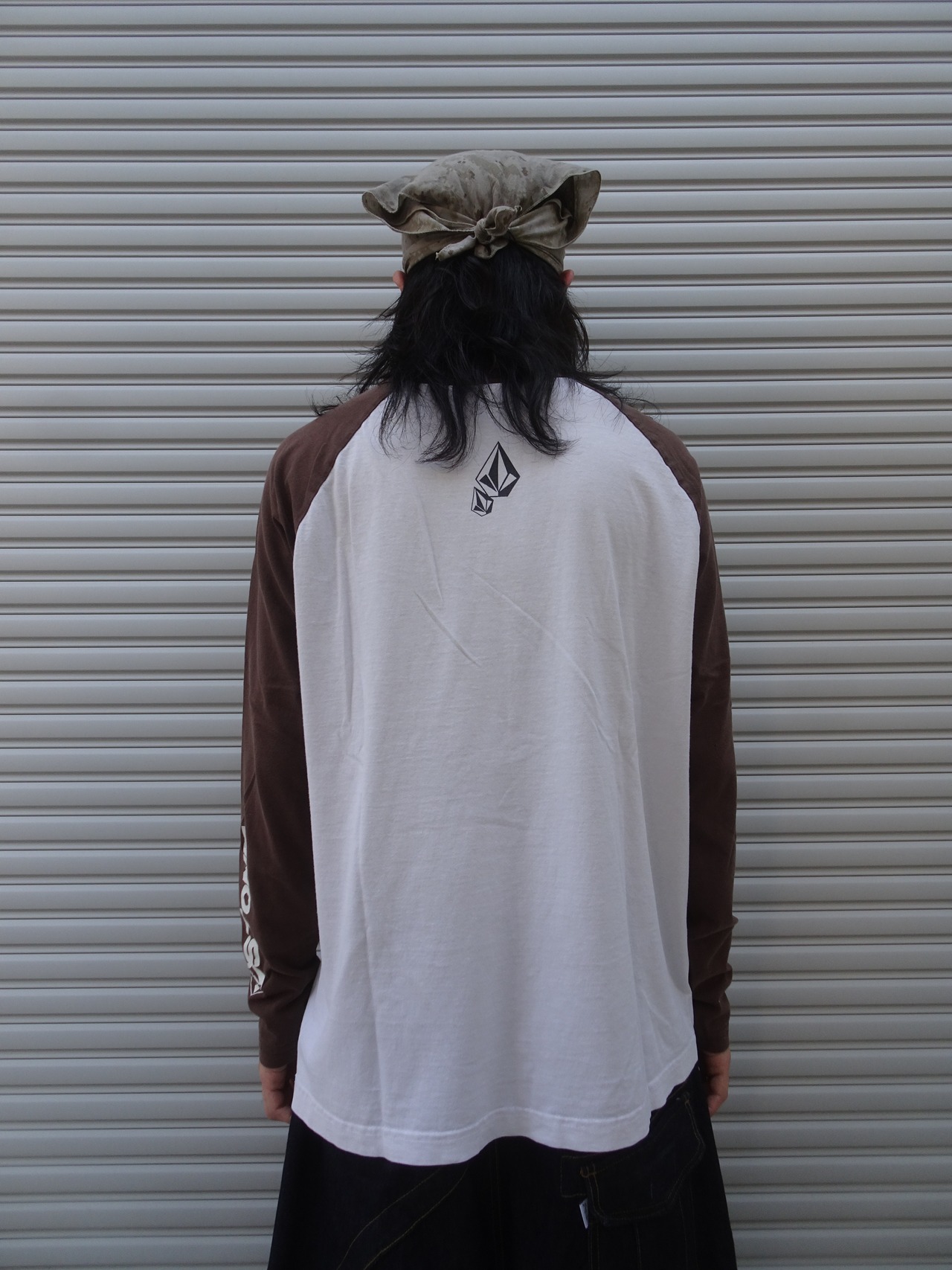 Volcom Raglan 00s VOLCOM Two-tone Raglan L/S Tee | GREENY