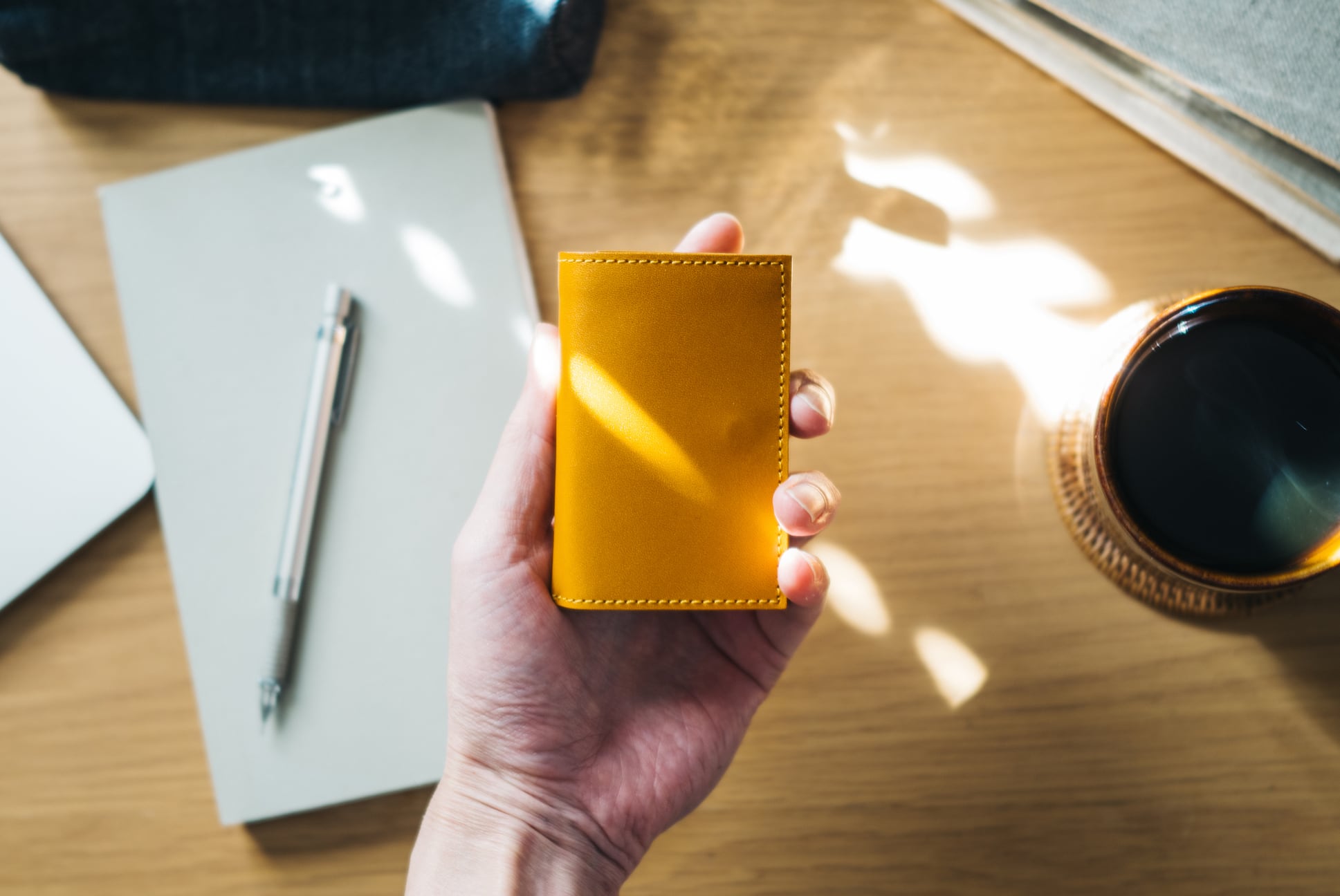 PLAY WALLET - LEATHER | MINIMALIGHT