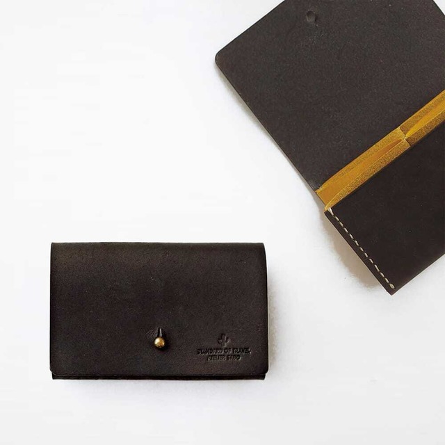 【残り1点】再販なし 大きく開く3ポケット名刺入れ【グリーン×イエロー】