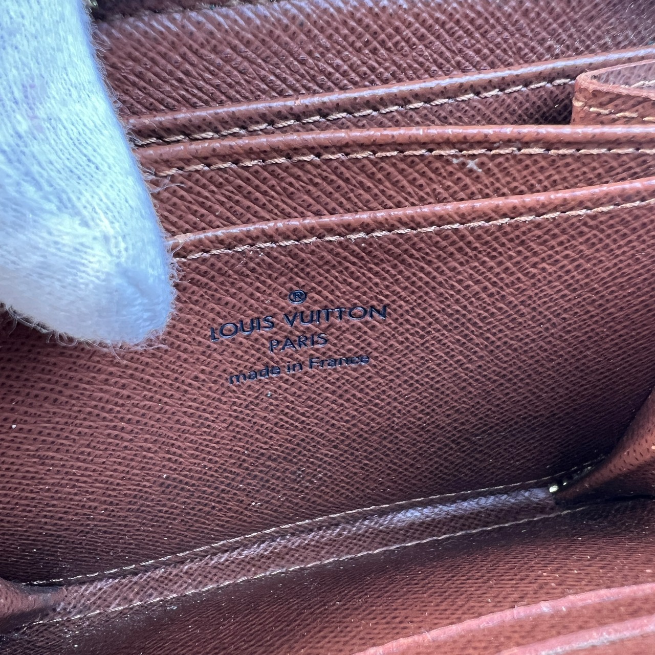 【最終処分SALE】LOUIS VUITTON ルイヴィトン モノグラム LV   レザー ジッピーコインパース ブラウン A-12132