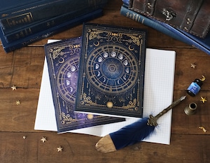魔法の本のようなノート "月の満ち欠け12星座"（方眼紙ver.）