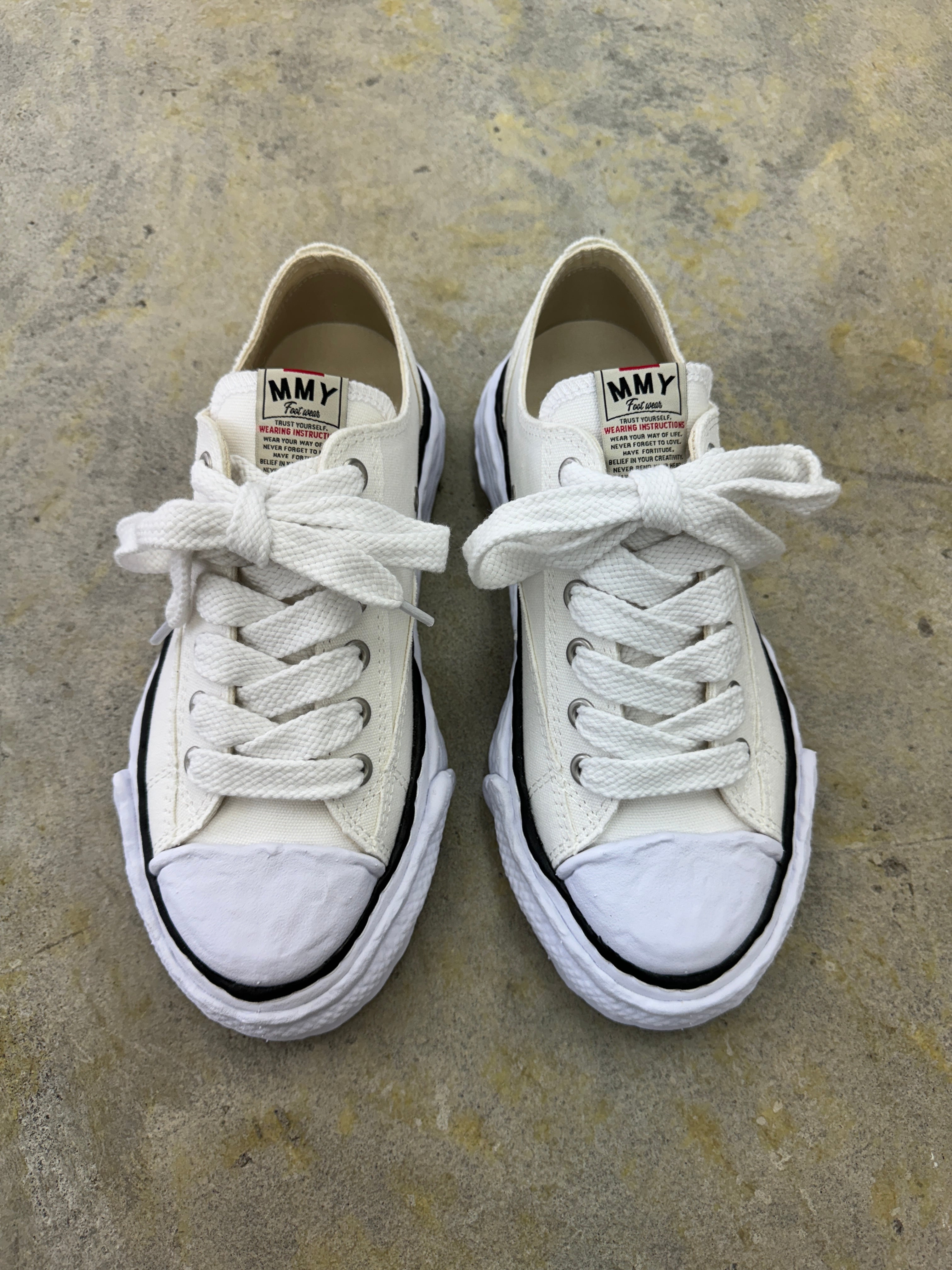 Maison MIHARA YASUHIRO | PETERSON 23 (A11FW702) | WHITE | HOWDAY