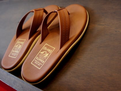 ISLAND SLIPPER アイランドスリッパ PT202 WHISKYトングサンダル made