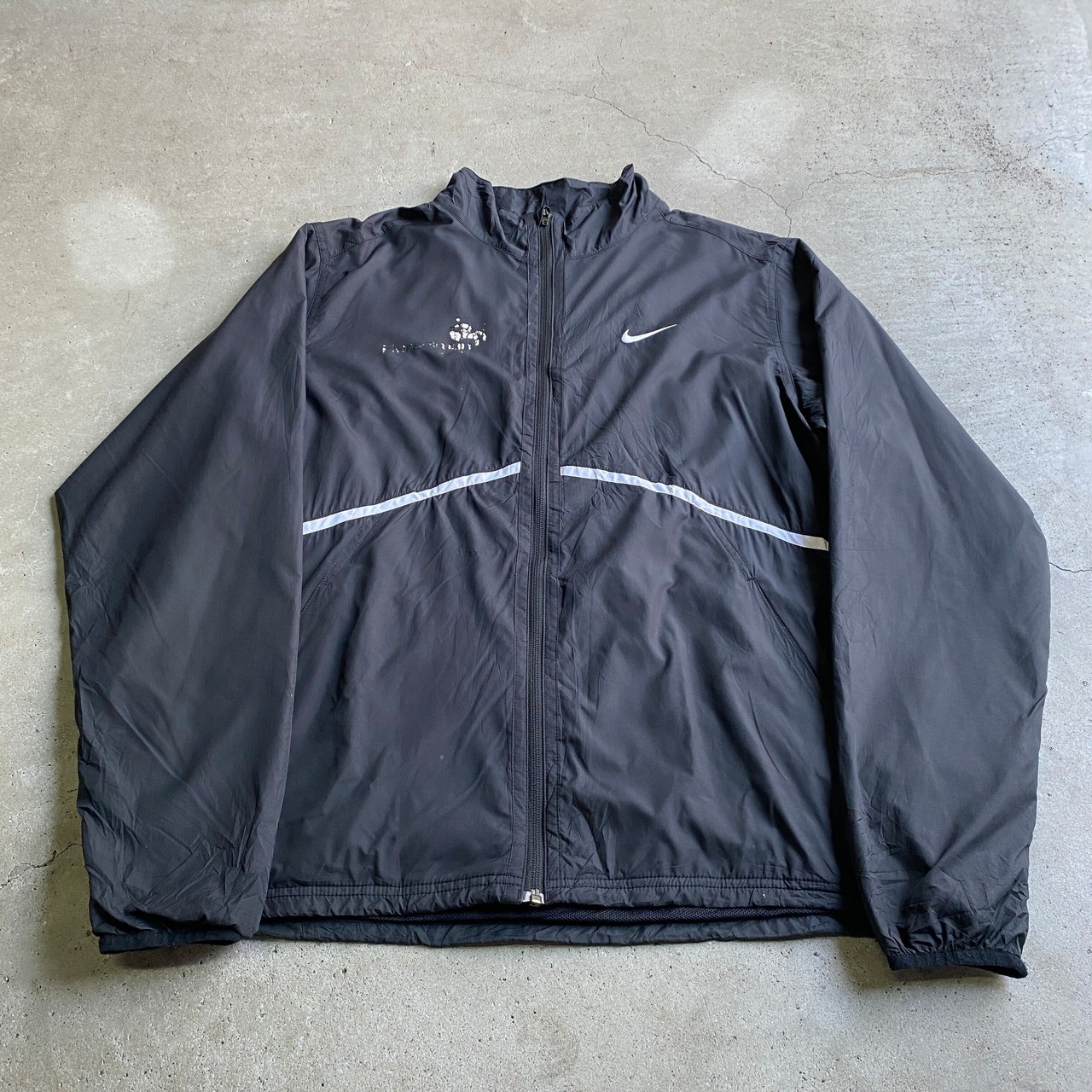 NIKE ナイキ テニス 企業ロゴ バックプリント ナイロンジャケット  