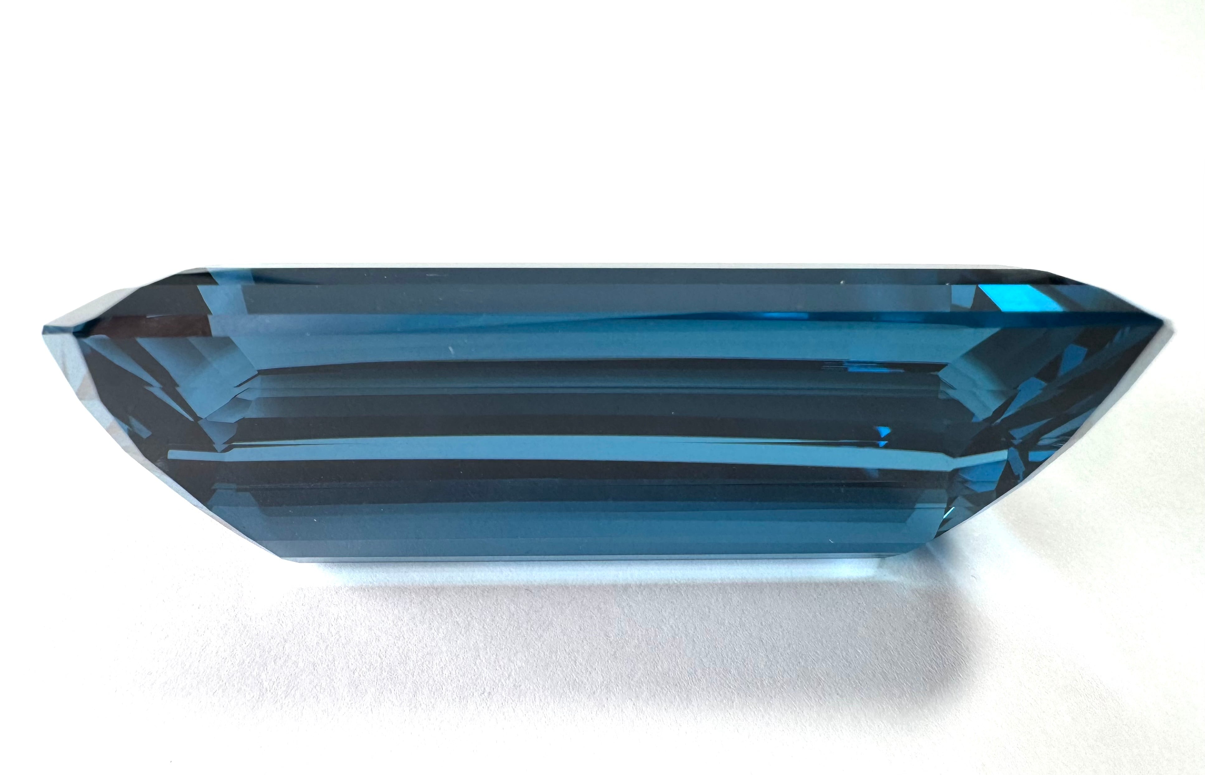 dragon 様】324.89ct トップクオリティーロンドンブルートパーズ [PK