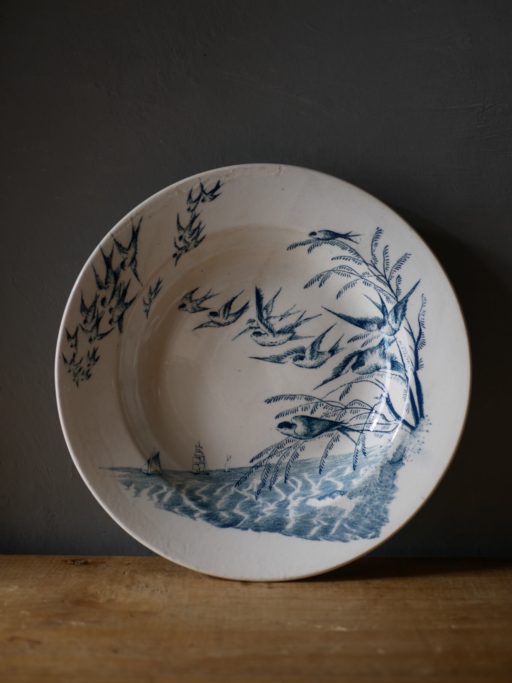 no.2 ツバメのプレート フランスアンティーク ブロカント