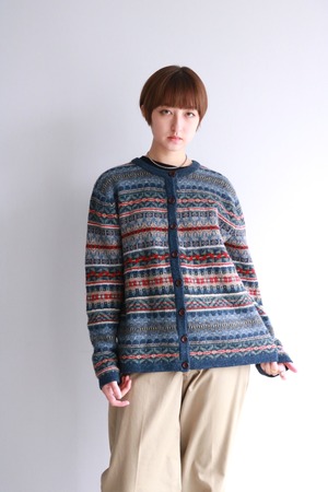 Vintage border pattern knit cardigan