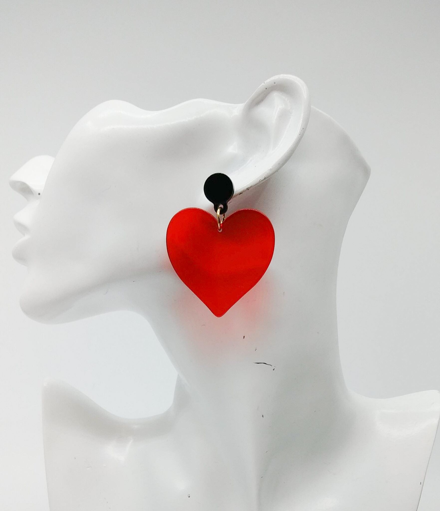 ハート ピアス イヤリング ハート型 デート ラブ バレンタイン アクセ アクセサリー アクセ 恋 大人女子 大人かわいい キュート カップル