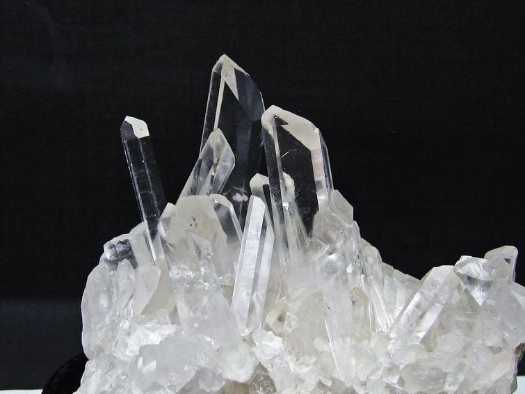 水晶 クラスター マダガスカル産 台座付き 原石 置物 パワーストーン