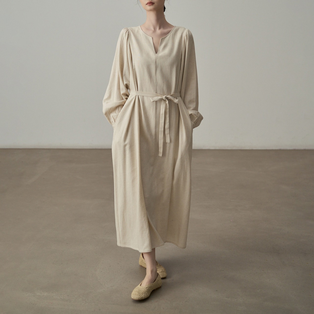 Vネックウエストタイワンピース H0075