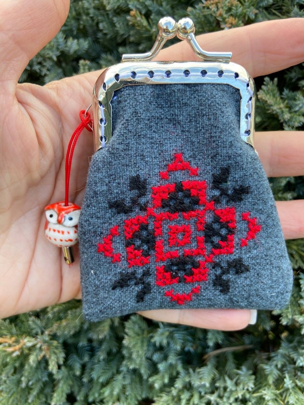 ウクライナ刺繍チェーンポーチ・コインケース　財布　 UA.Designer - 3