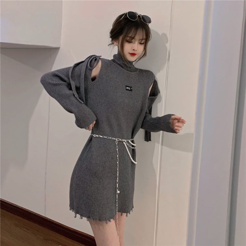 ★ChicLine★ オジェイン♡開襟ベルトニットワンピース ニットワンピース チェーンベルト付き オフショルダー 肩あき