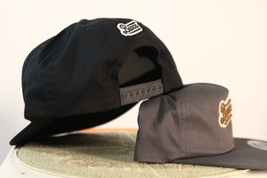 MOCO LOGO Unstructured 5-Panel Snapback [BLACK]