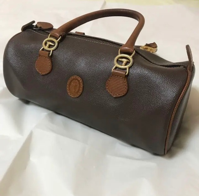 トラサルディTRUSSARDIボストンバッグ すぼまり 