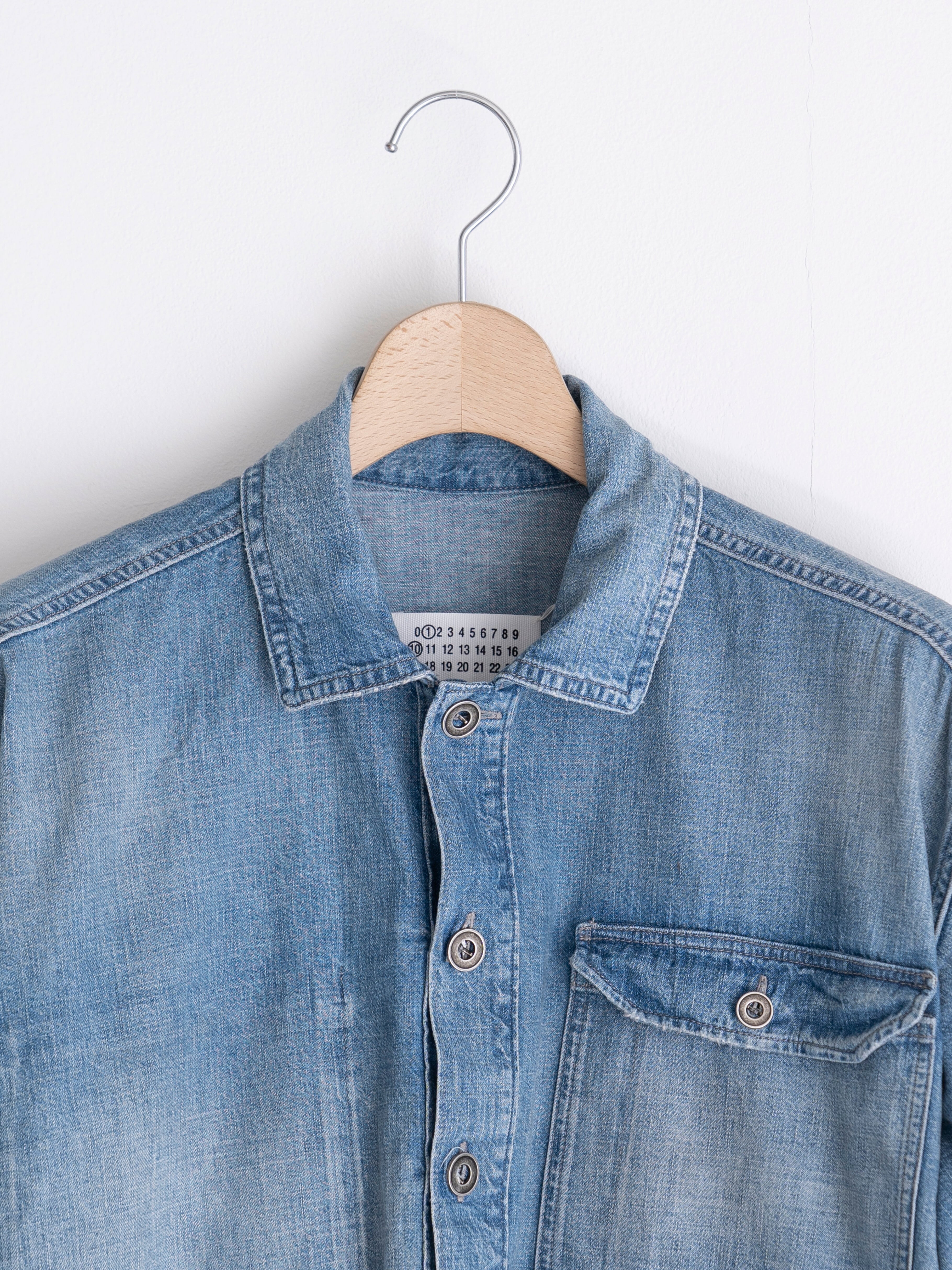 【送料関税込】Maison Margiela - MM11 ポシェット 青 MAISON MARGIELA SPORTSJACKET LIGHT BLUE S50AM0637M30021