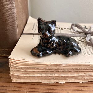 Vintage Brown Cat Object made in Japan