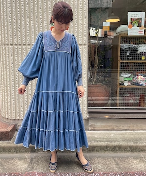 【K様お取り置き分】70's Indian cotton dress with embroidered front Balloon sleeves