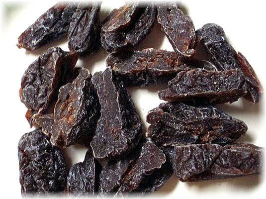 【丁香話梅】:ポピュラーな茶請けとして老若男女を問わず親しまれている。