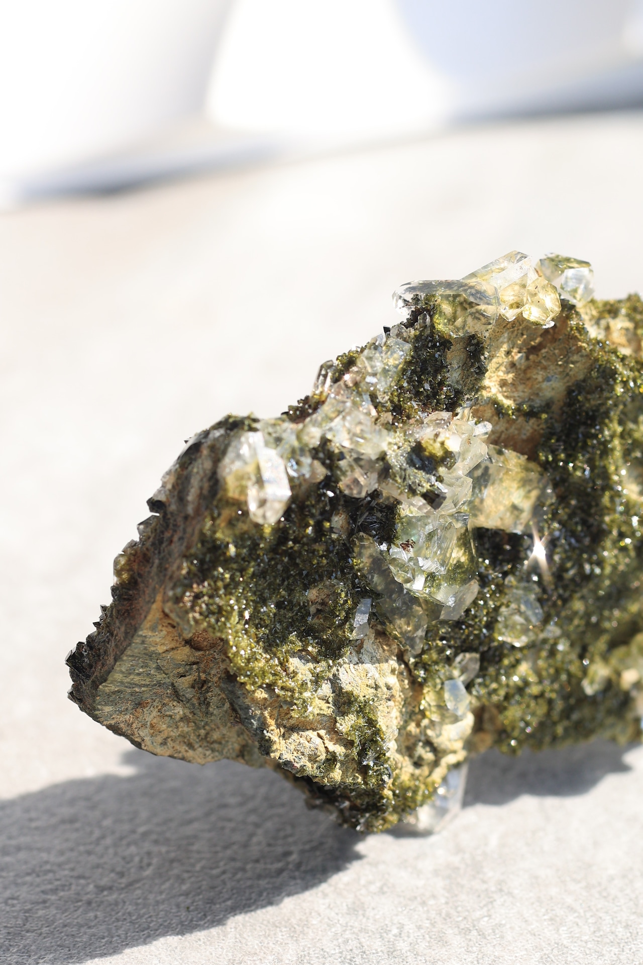 エピドート「森の神秘」Epidote|天然石 原石 鉱物 パワーストーン | EP-H-001