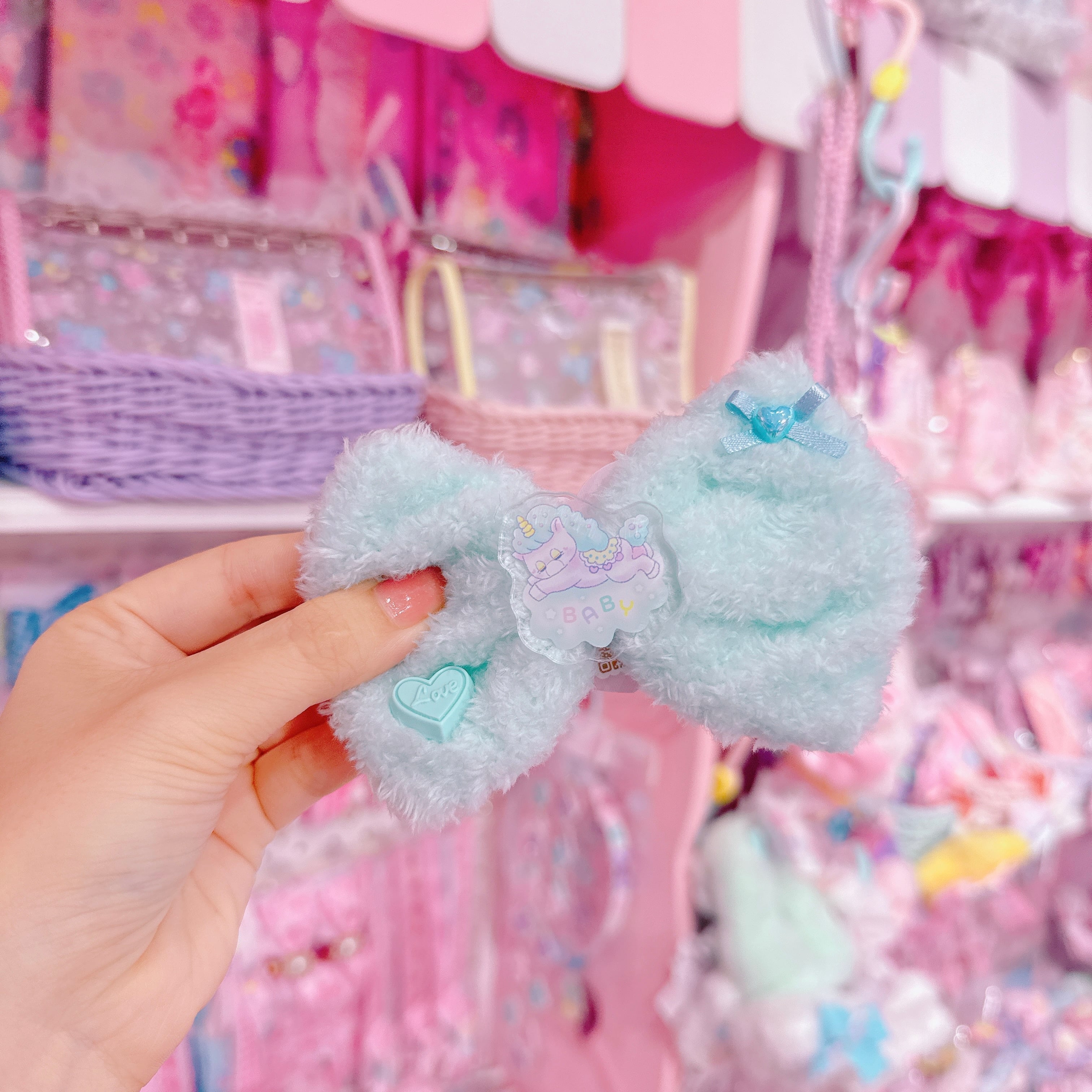 【H2】62-13ファーヘアクリップ