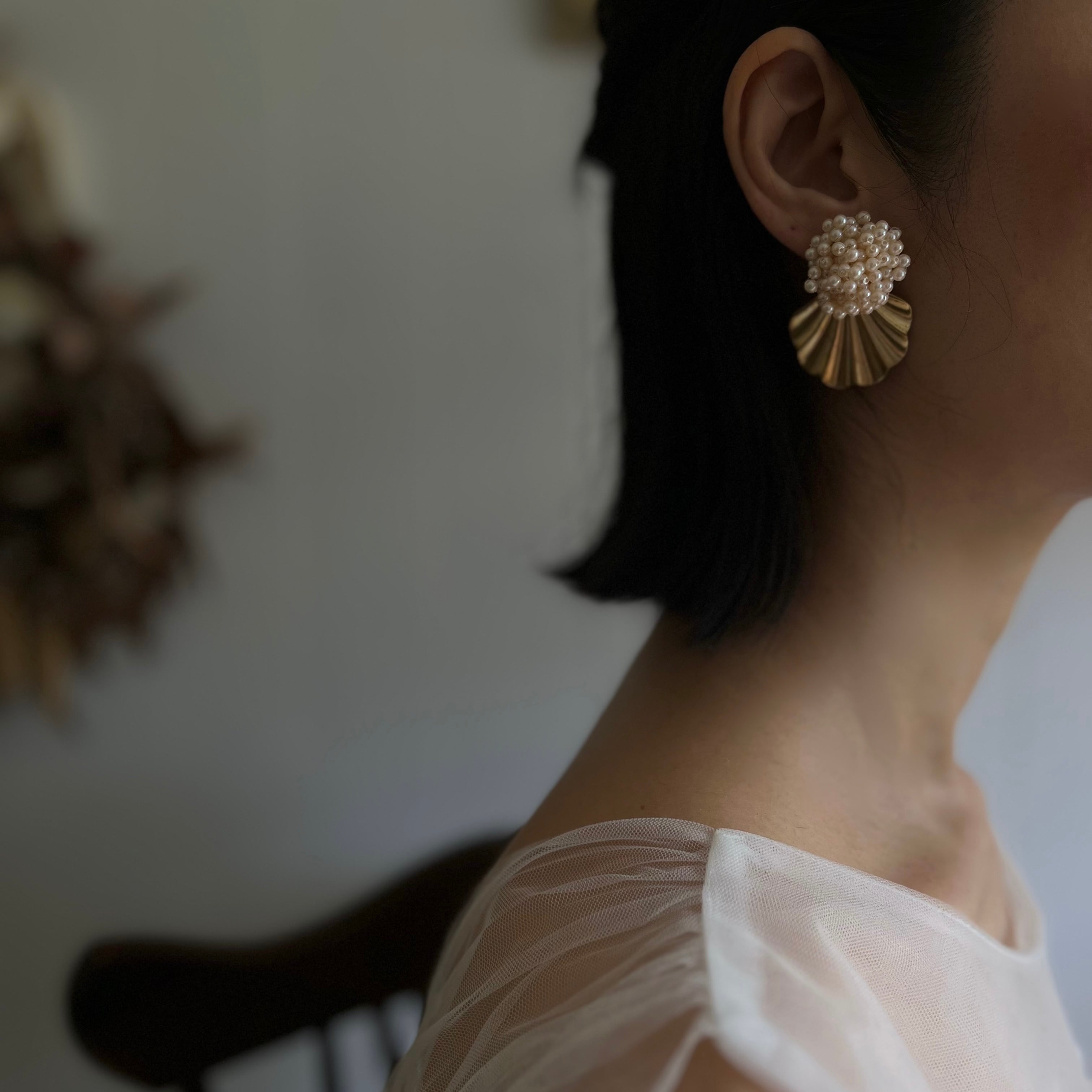 再販 Vintage pearl flower × brass parts ピアス | shirokanipe