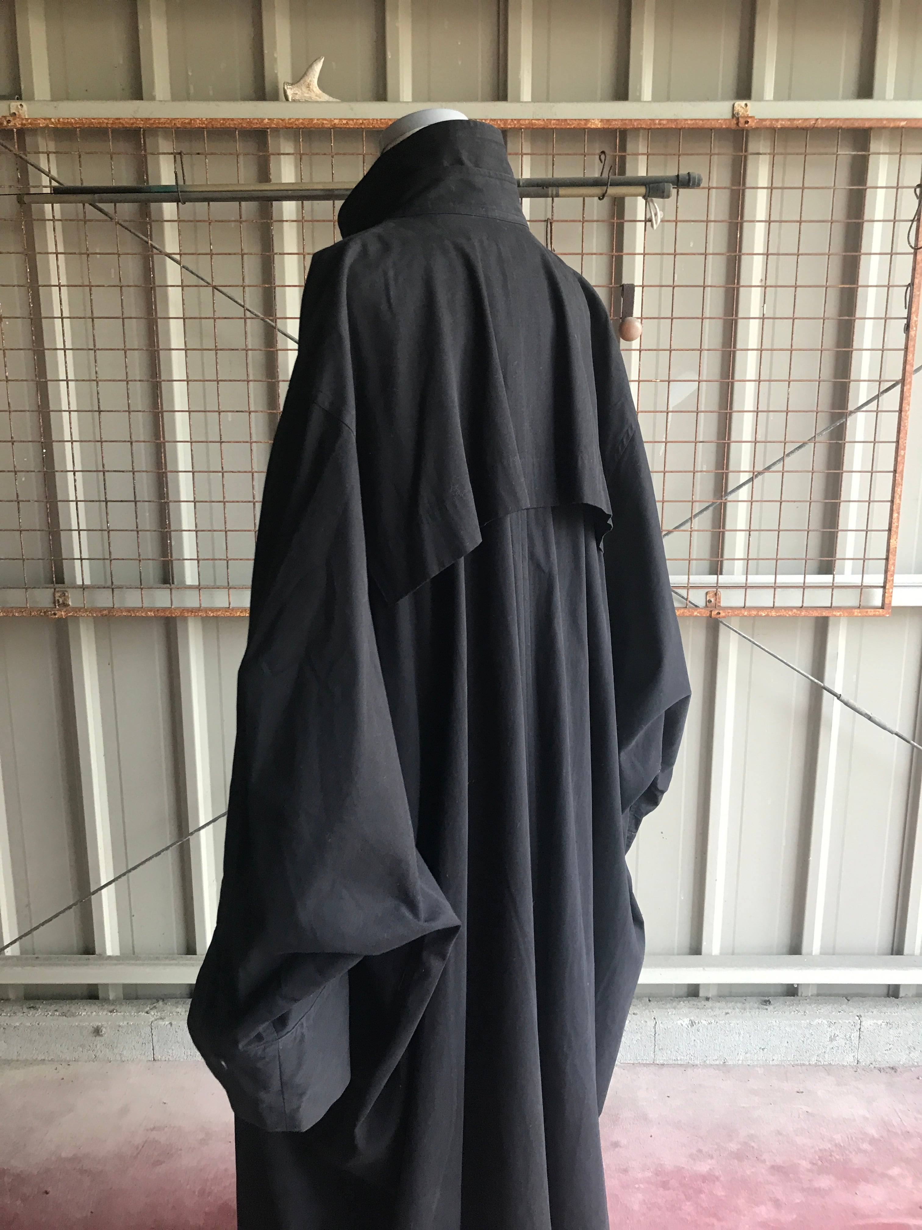 1980's ISSEY MIYAKE MEN Cotton_Gabardine Wind Coat / Black 1980's ISSEY MIYAKE MEN Cotton_Gabardine Wind Coat / Black
