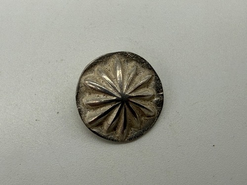 美品　SVコンチョ3.06g