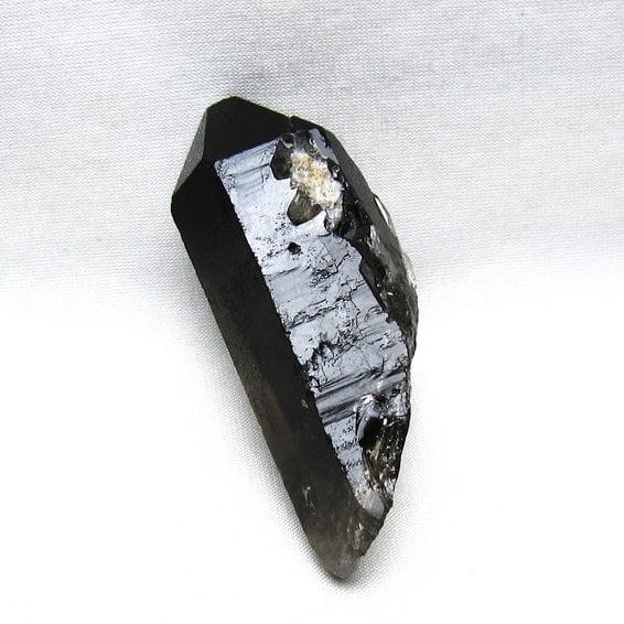 モリオン 黒水晶 原石 ブラジル産 一点物 171-8085