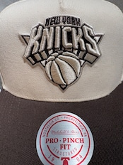 Mitchell&Ness/ミッチェルアンドネス NBA ニューヨーク・ニックス キャップ クリーム