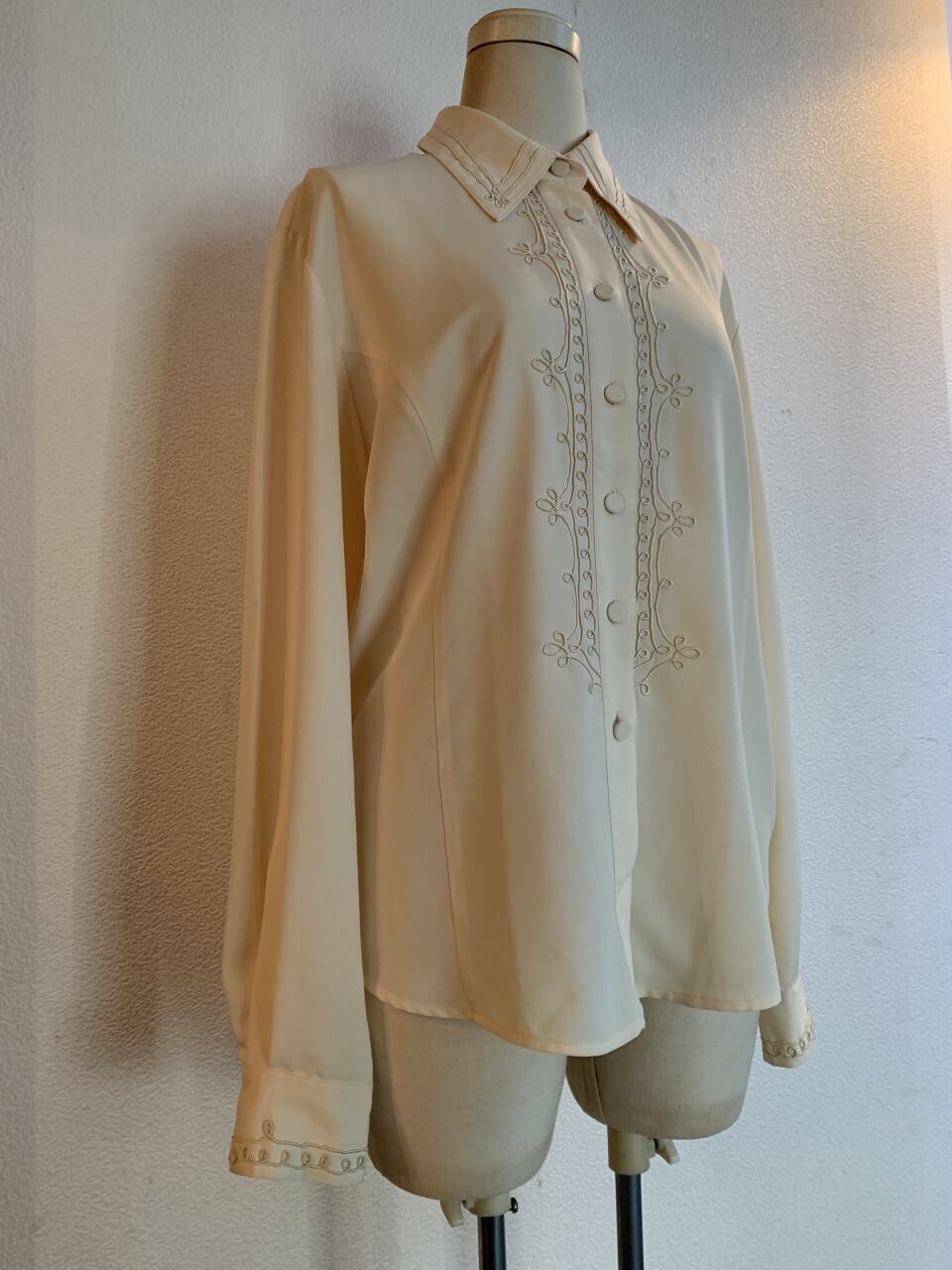 1980's Embroidery Long Sleeve Blouse