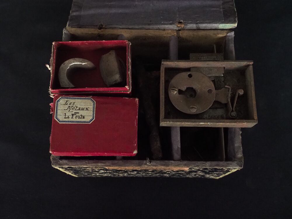 木製標本箱セット（黒）　4箱 化粧箱】NK-412 黒木目ギフト箱 (肉箱 黒 小) 180×250×50mm (50