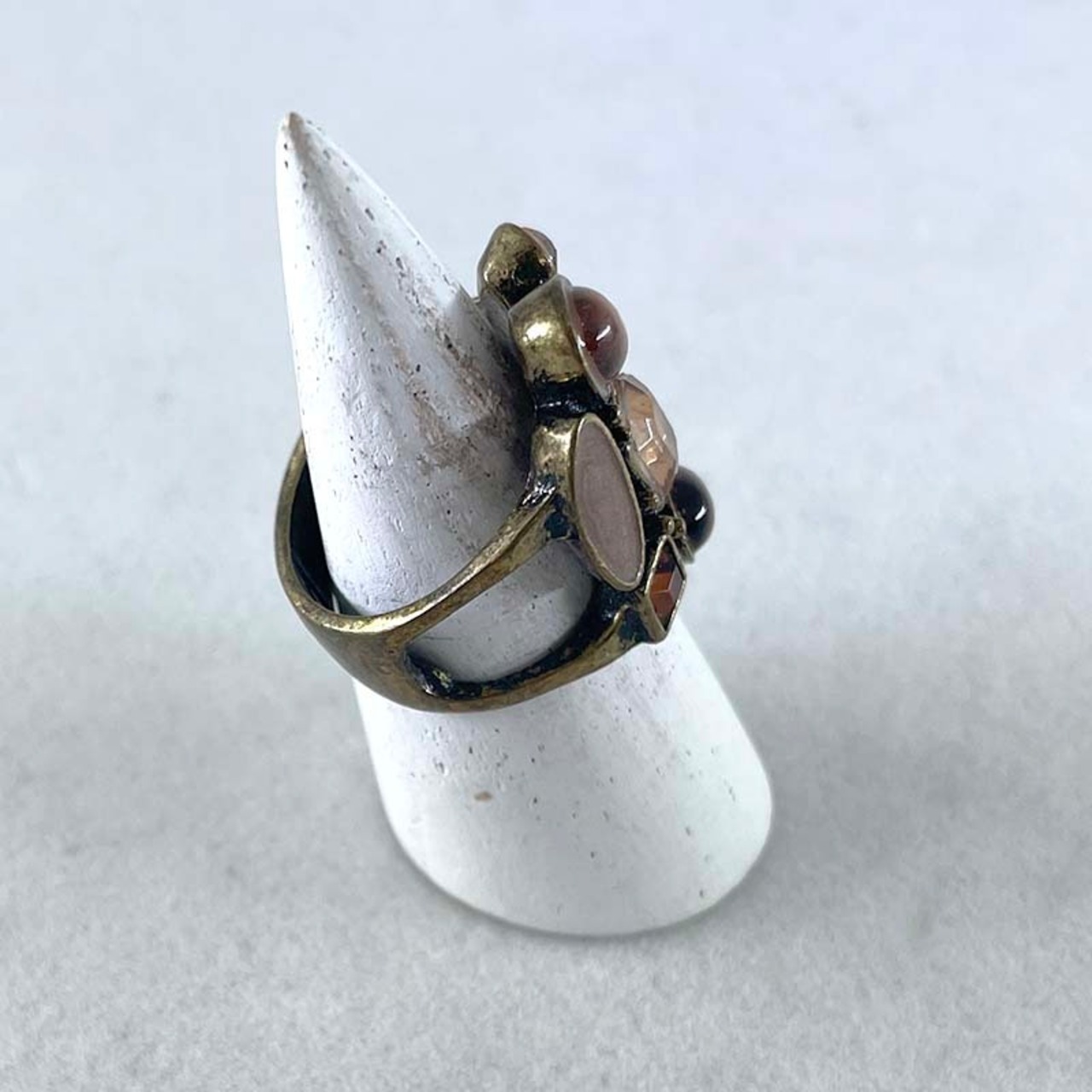 リング　カボション　ミックスカラー系　18-19号　ベージュ・ピンク・オレンジ 12acdu2