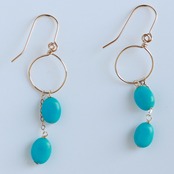 ターコイズを揺れるエレガント使いで！ ほどよい揺れ感が可愛い！ターコイズピアスorイヤリング mm1154